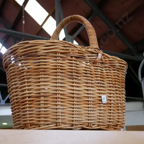 cane basket 