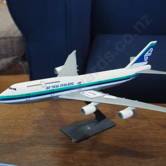 model of Air NZ Boeing 747