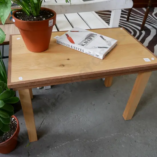 mixed timbers end table H- 430, W- 650, D- 400