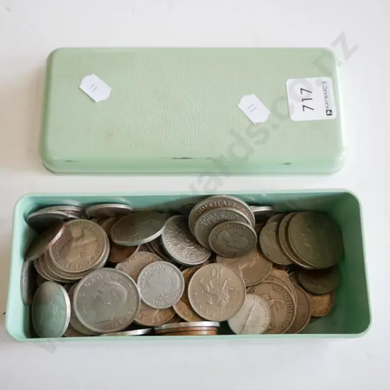 plastic tray of coins