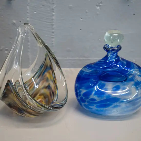 2 pieces art glass - small sweet basket and a stoppered flask - both approx. H-180, flask W-130