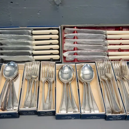 vintage cutlery - 2 boxes of 6 each bone handled knives, 2 boxes each Grosvenor dessert spoons, large forks and small