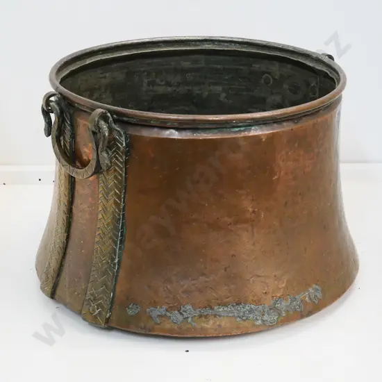 large hand-worked copper and brass wood bin with heavy drop handles - has had repair H-330 Diameter 480 at widest