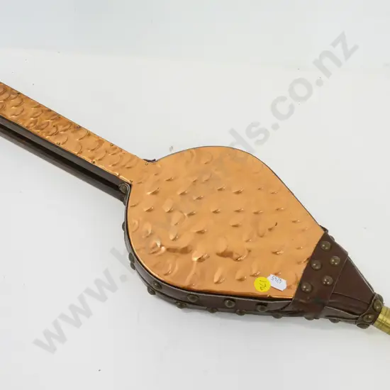 beaten copper, leather and wood bellows with brass nozzle L-640