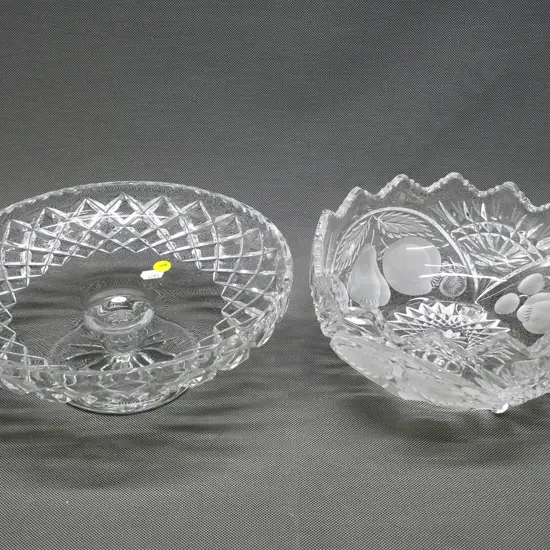 cut and frosted crystal 3-footed fruit bowl and a cut crystal comport, diameter 260
