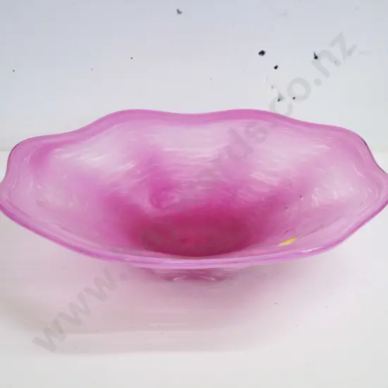 large mottled pink art glass fruit bowl H-80 Diameter 340