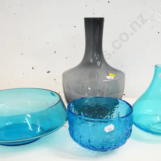 coloured glass items - 2 blue bowls & vase, and a smoked glass vase H-280