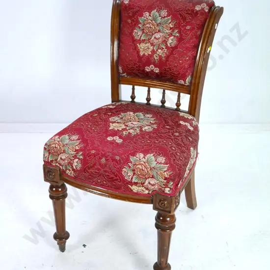 Victorian mahogany dining chair w/spindle & upholstered back, red damask, front casters H-920 W-500 D-480