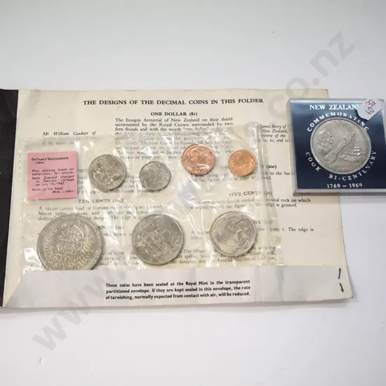 commemorative coin set pound to dollars & NZ cased coin commemorating Cook bi-centenary 1769-1969