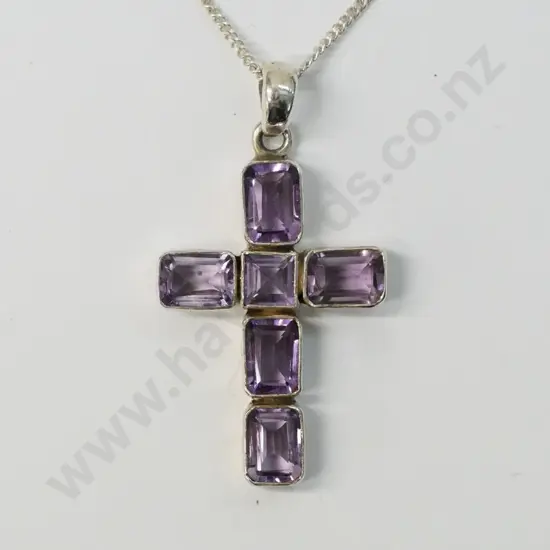 silver & amethyst crucifix pendant stamped 925