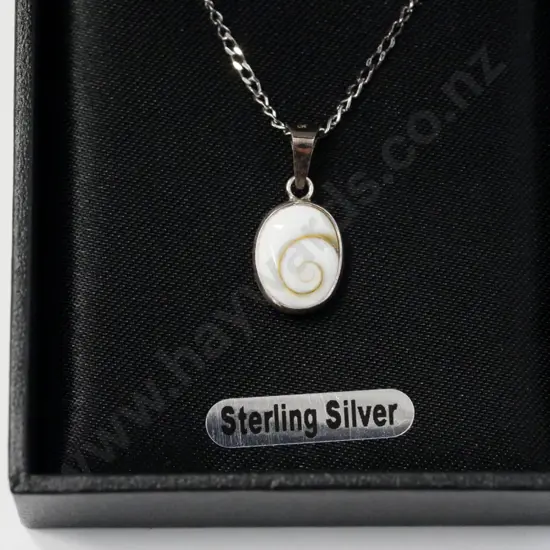 silver white stone pendant stamped 925