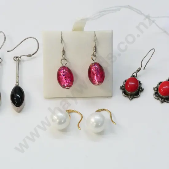 4 pairs of assorted earrings stamped 925