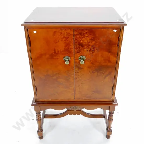 reproduction mahogany burr veneer 2-door record cabinet, w/spindle stretcher base, brass handles H1040 W610 D410