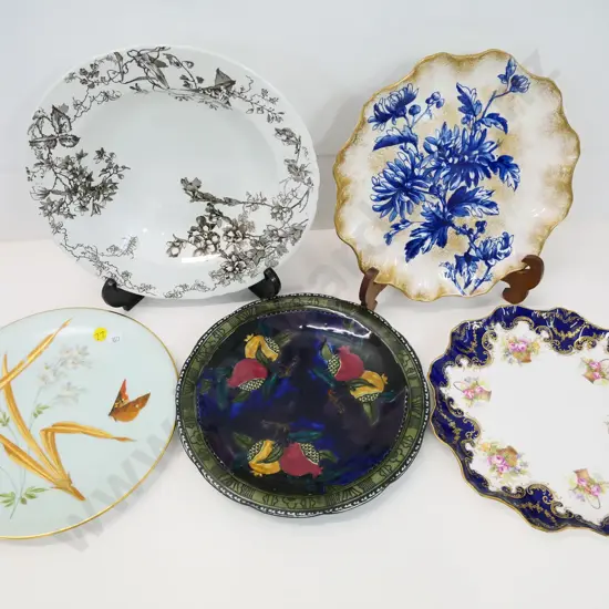 5 cabinet plates - 3 Royal Doulton, Hancock signed FX Abraham, one old hand-painted with no maker's mark - largest D-250