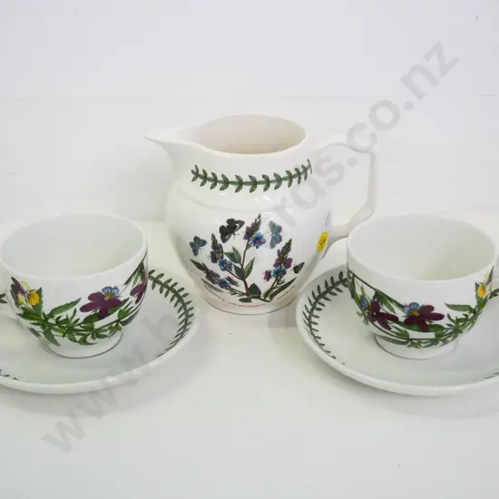 Portmeirion 'Botanic Garden' items - 2 cups & saucers and a jug H-125
