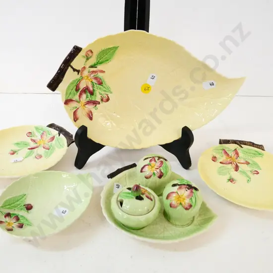 5 pieces of Carlton Ware dogwood pattern including condiment set - largest dish L-250 W-150