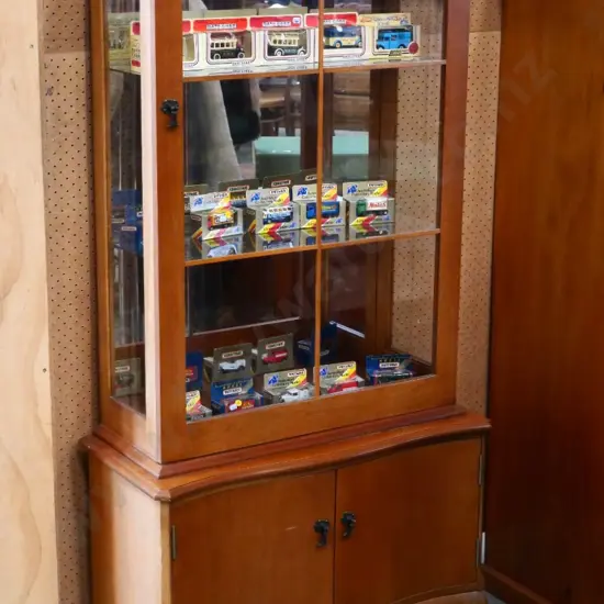 mahogany display cabinet w/carved door, glazed sides, mirror back, cupboard base, 2 glass shelves H1710 W800 D360