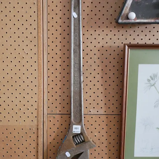  large 24"adjustable spanner - rusting