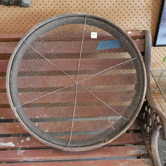 garden sieve