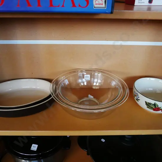 2x Denby baking dishes, 2 glass mixing bowls, small fruit bowl