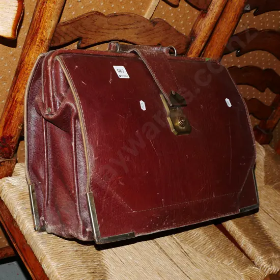 leather doctor's bag