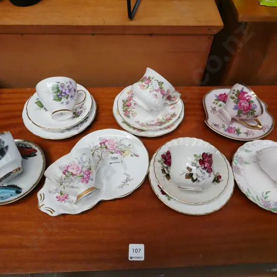 2x tennis sets, 3x trios etc