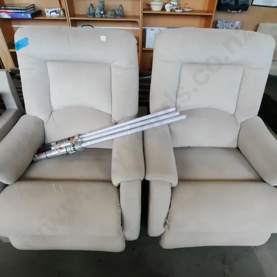 2x cream upholstered La-Z-Boy rocker/recliners - excellent condition