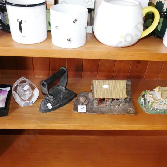 model castle, stone hut, glass ornament etc