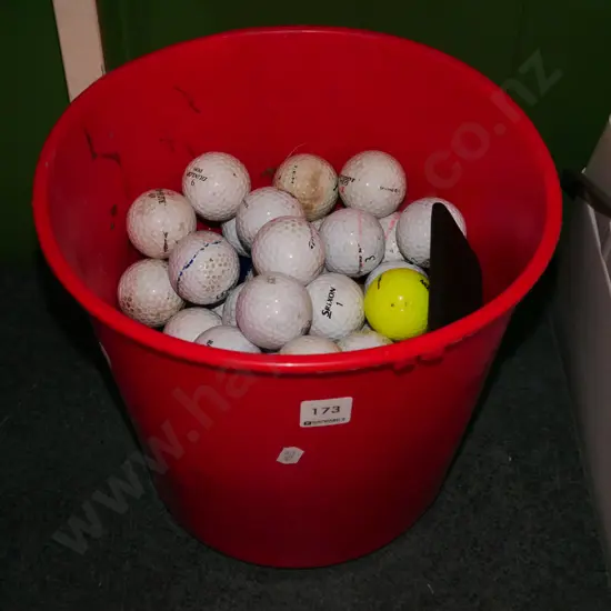 box; golf balls