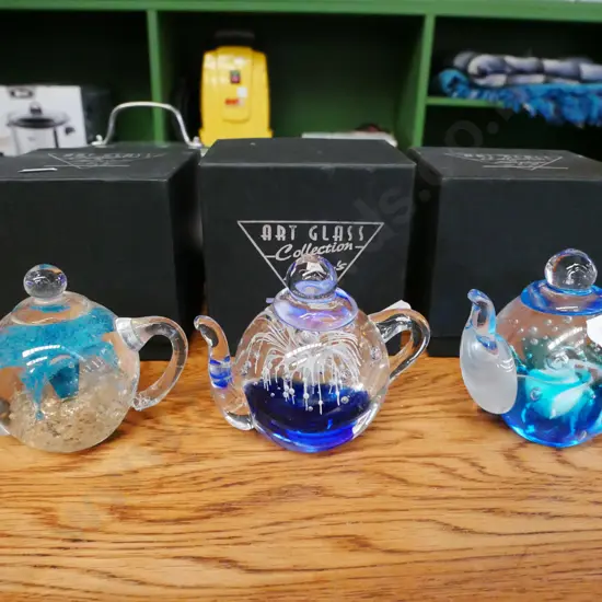3x Murphy's art glass teapots