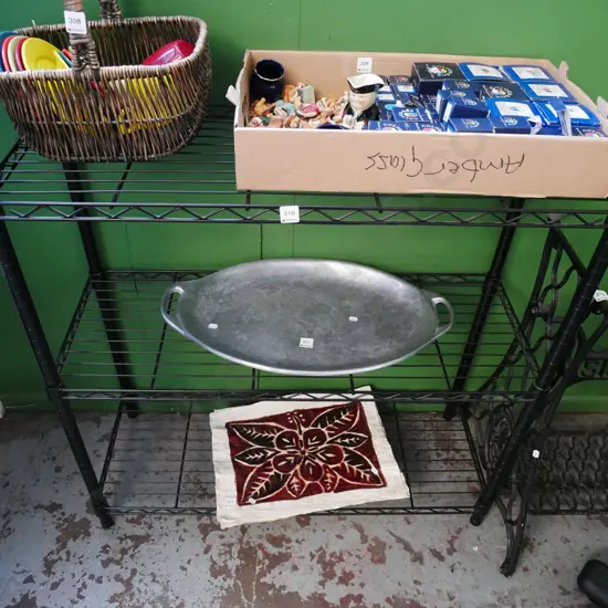 black metal shelves H-930 W-900 D-350