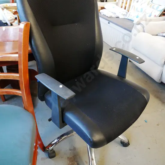 black office chair
