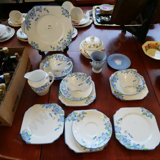 part Gladstone tea set, jasperware, Portmeirion lidded canister