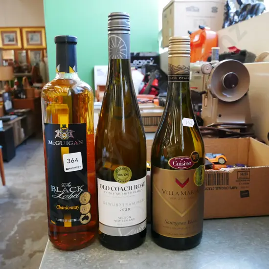 3x bottles of white wine