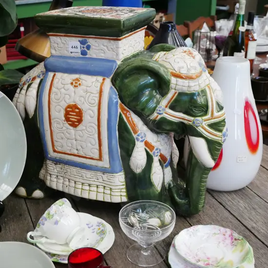 large elephant plant stand H-430