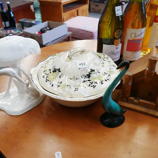 Royal Doulton lidded vege, souvenir ware, bird figurines