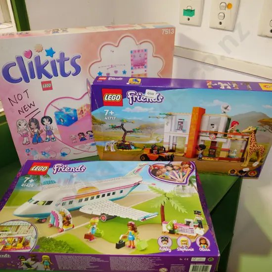 Friends Lego sets, Lego Clikits - sets may not be complete