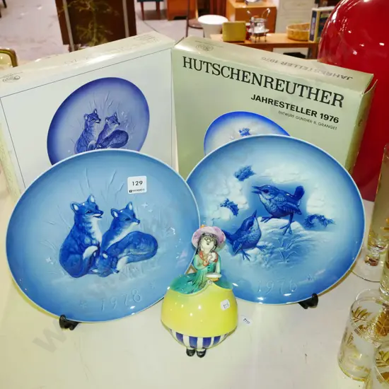 2x Hutschenreuther  cabinet plates, novelty studio pottery lidded canister