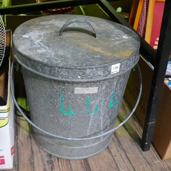 galvanised ash can