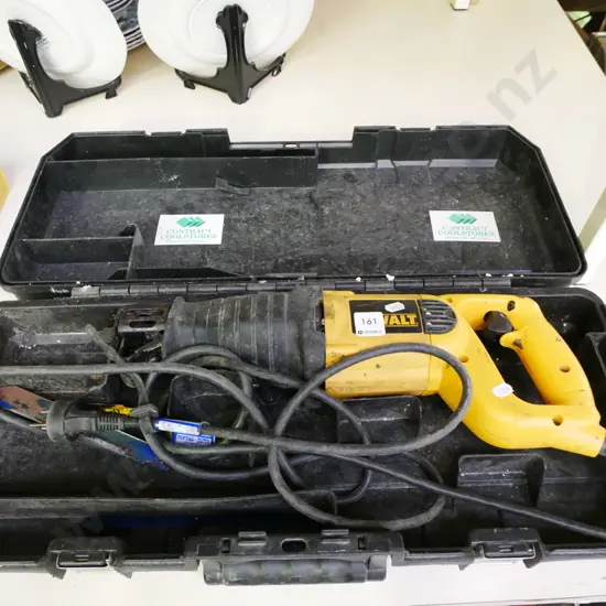 Dewalt corded reciprocating saw