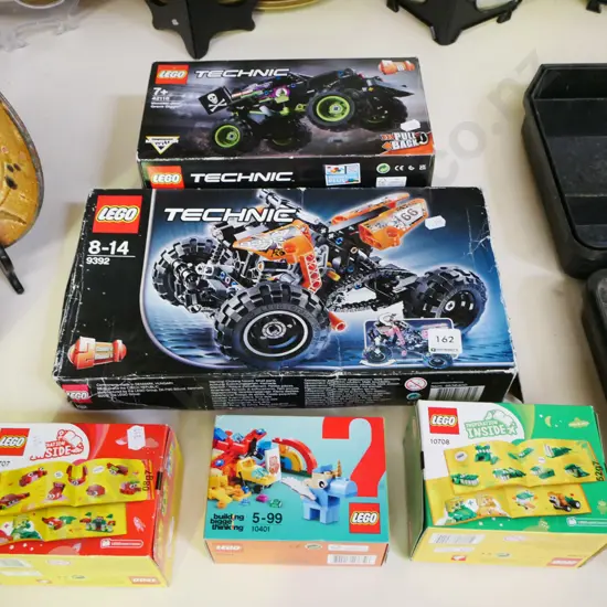 5x boxed Lego sets; Technics, 3 others