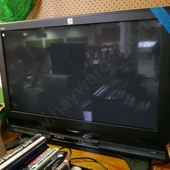 Panasonic Viera 30" TV - no remote