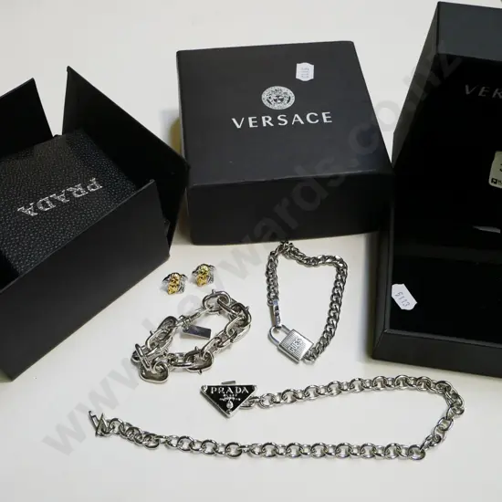 box; necklaces, bracelets, earrings