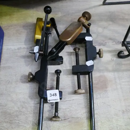 2x clamp mounted fly tieing clamps