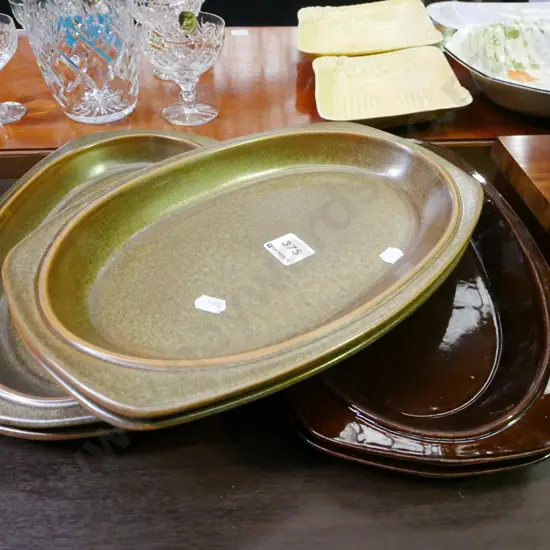 6x Temuka Pottery steak plates