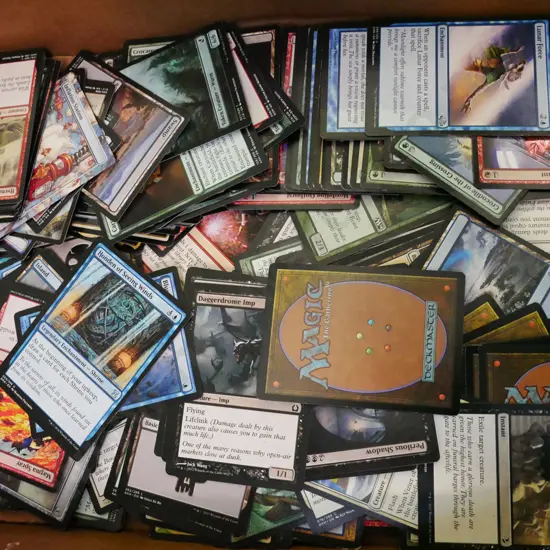 box of Magic player/collector cards