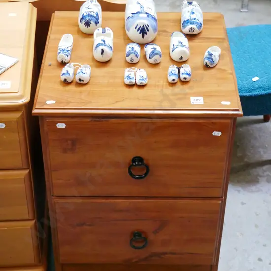 mdf faux wood veneer bedside cabinet