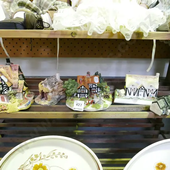 Lilliput Lane and other miniatures