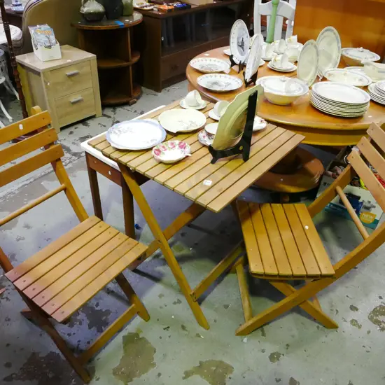 hardwood foldaway outdoor table with 2 matching chairs