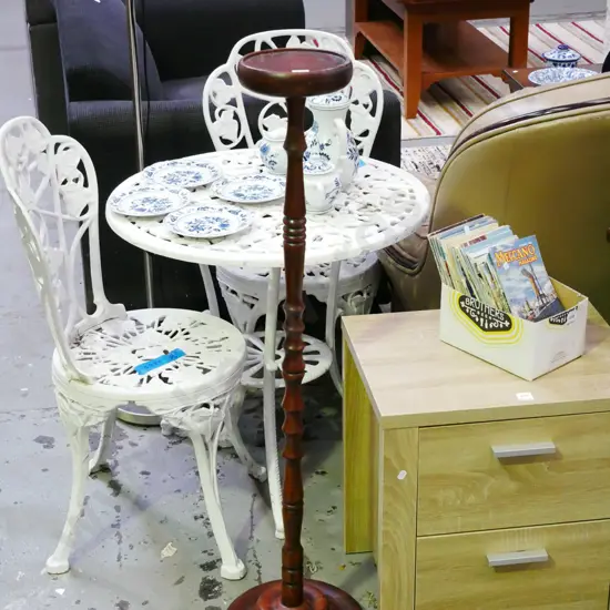 turned wooden jardiniere stand H-1110